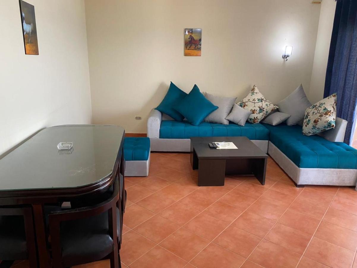 Porto Sokhna Pyramids Apartments With Sea View Families Only عين السخنة المظهر الخارجي الصورة
